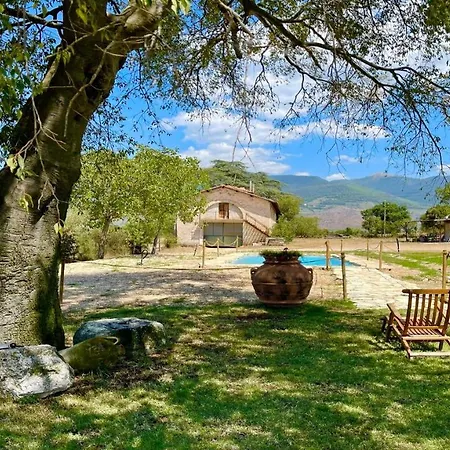 Exclusive Pool-open All Year-spoleto Biofarm-slps 8-village Shops, Bar1 Km 6 农家乐