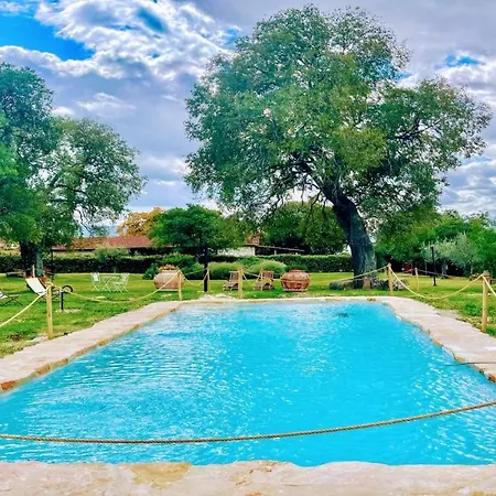 Exclusive Pool-open All Year-spoleto Biofarm-slps 8-village Shops, Bar1 Km 6 农家乐 Poreta