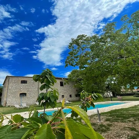 Exclusive Pool-open All Year-spoleto Biofarm-slps 8-village Shops, Bar1 Km 6 *