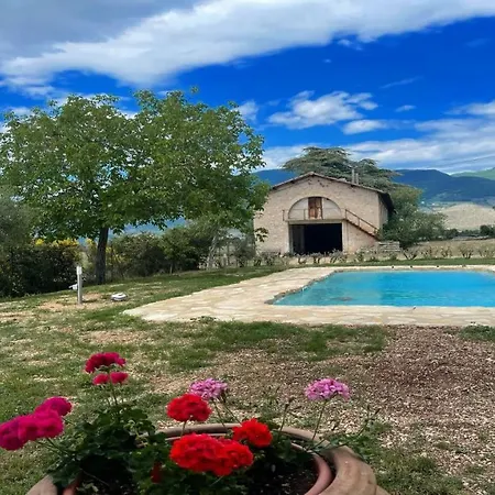 农家乐 Exclusive Pool-open All Year-spoleto Biofarm-slps 8-village Shops, Bar1 Km 6 *