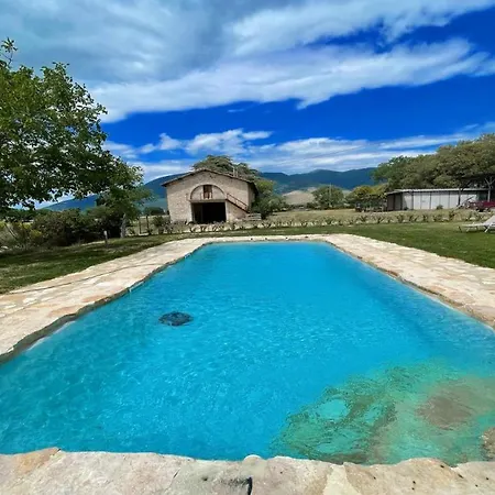 农家乐 Exclusive Pool-open All Year-spoleto Biofarm-slps 8-village Shops, Bar1 Km 6 Poreta